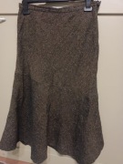 Spódnica, grubsza, podszewka, ciekawy fason, asymetryczny dół, brąz