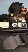 Nikon D3000 karta 32GB obiektyw 18-55 VR, torba, statyw, pokrowiec, pilot