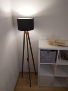 Lampa trójnóg własnoręcznie robiona, drewno 
