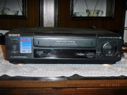 Magnetowid sony na części.