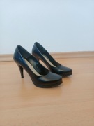 Buty Lasocki, szpilki, czarne, rozm. 39