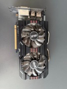 AMD Radeon R9 270 2GB