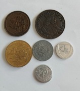 Różne monety i kopie