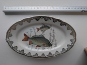 Vintage talerz z rybami i złotym wzorem