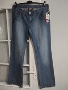 Nowe spodnie jeansowe dzwony marki Lee Cooper