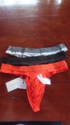 3 sztuki Stringi męskie nowe XL czerwone czarne szare Pier One