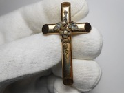 Przedwojenny Krzyżyk złoto 585 próba , waga 5,6 g 