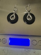 Kolczyki z czarnej ceramiki Apart z białymi cyrkoniami