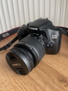 Canon EOS 1300D Czarny + 18-55mm III