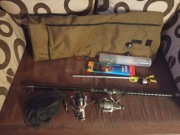 WĘDKI ZESTAW  PEŁNY. + NOWY FOTEL Z FUTERAŁE + KOŁOWROTKI + AKCESORIA