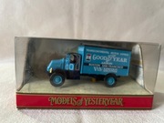 Autko Matchbox Y-33 1930 Mack AC GOOD YEAR 