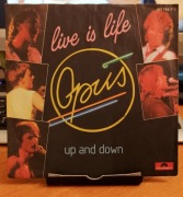 SP 7" / Opus - Live is Life