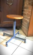 Hoker taboret kręcony na kółkach loft industrialny vintage