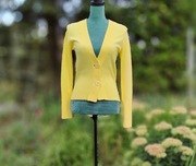 Żółty sweter kardigan M 38 duże guziki kaszmir