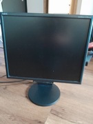 Monitor NEC MultiSync LCD 195VXM, klawiatura i mysz Logitech