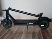 Hulajnoga elektryczna ACER PREDATOR Advance 60km 500W Amortyzacja 10"Czarny