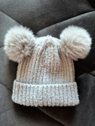 Szara czapka zimowa prążek sweterek uszka pompony 62