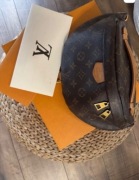 Louis vuitton bumbag 