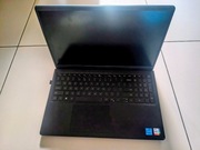 Laptop Dell Vostro 3530 czarny na gwarancji