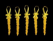 Zawieszka ozdoba szydełkowa choinkę Sopelek złote (Z148)