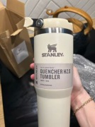 Kubek termiczny Stanley 30 oz – izolowany próżniowo, stal nierdzewna