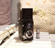 Średnioformatowy Aparat Analogowy Meopta Flexaret IV