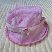 Kapelusz na lato z kryształkiem kwiatkiem kokardka różowy bawełna 54