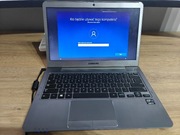 Samsung NP530U3C | i5 | 120GB SSD | Win 10 | Sprawny, ale uszkodzony