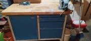 Szafka narzędziowa ze stołem 