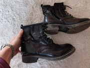 Buty, trapery nad kostkę lekko ocieplane 38