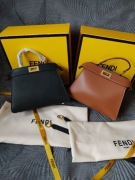 Skórzana torebka w kolorze czarnym 