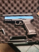 Umarex - Pistolet na kule gumowe Heckler&Koch T4E - CO2 - Czarny/Niebieski 