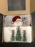 Zestaw 2  świątecznych ręczników 50x30 