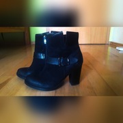 Buty czarne na obcasie rozmiar 37 marka lasocki