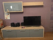 Szafki do salonu wisząca i stojąca na na tv