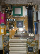 Płyta główna Shuttle  AV18 1.3 (PGA370); Intel Celeron 900 MHz + Ram