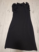 Czarna elegancka sukienka z falbanami