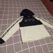 Bluza REPORTER z kapturem rozm. 152-158