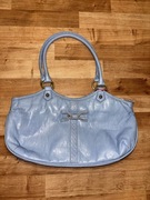 Stylowa retro torebka w kolorze pastelowego błękitu