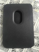 Magnetyczne etui na karty