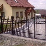 Balustrady nierdzewne (montaż bez pośredników)