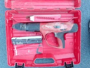 HILTI  DX 460 Osadzak prochowy Walizka