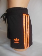 krótkie spodenki szorty adidas oldschool S/M
