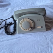 Telefon z PRL-U 