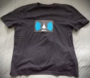 T-shirt wykrywający sieć Wifi