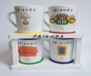Stojak na kubki Friends z McDonald