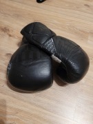 Sprzedam używane rękawice bokserskie firmy Masters