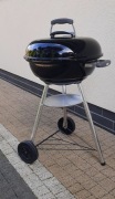 Grill węglowy Weber Compact Kettle 47 cm z pokrywą