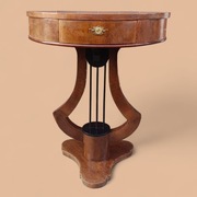 Stolik biedermeier na lirze