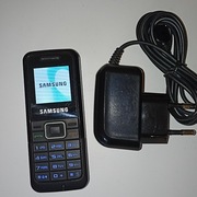 Telefon Samsung E1070
